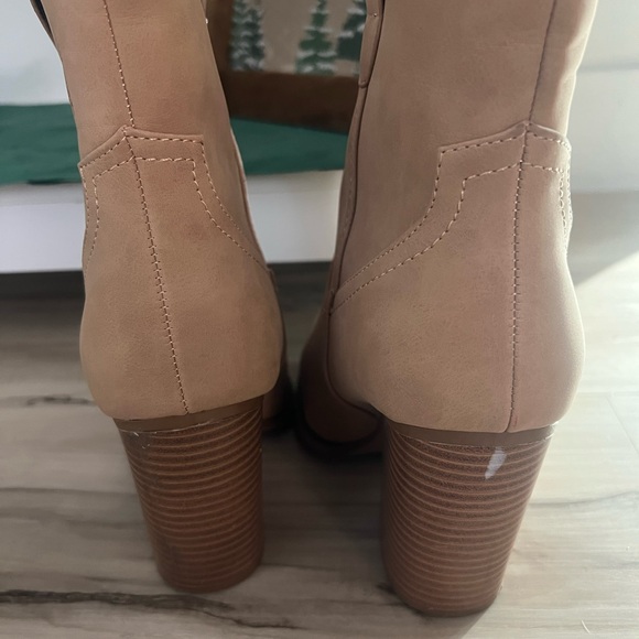 Women’s Qupid ankle boots-7.5 - Picture 3 of 7